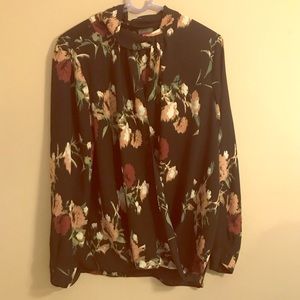 Vince Camuto floral blouse